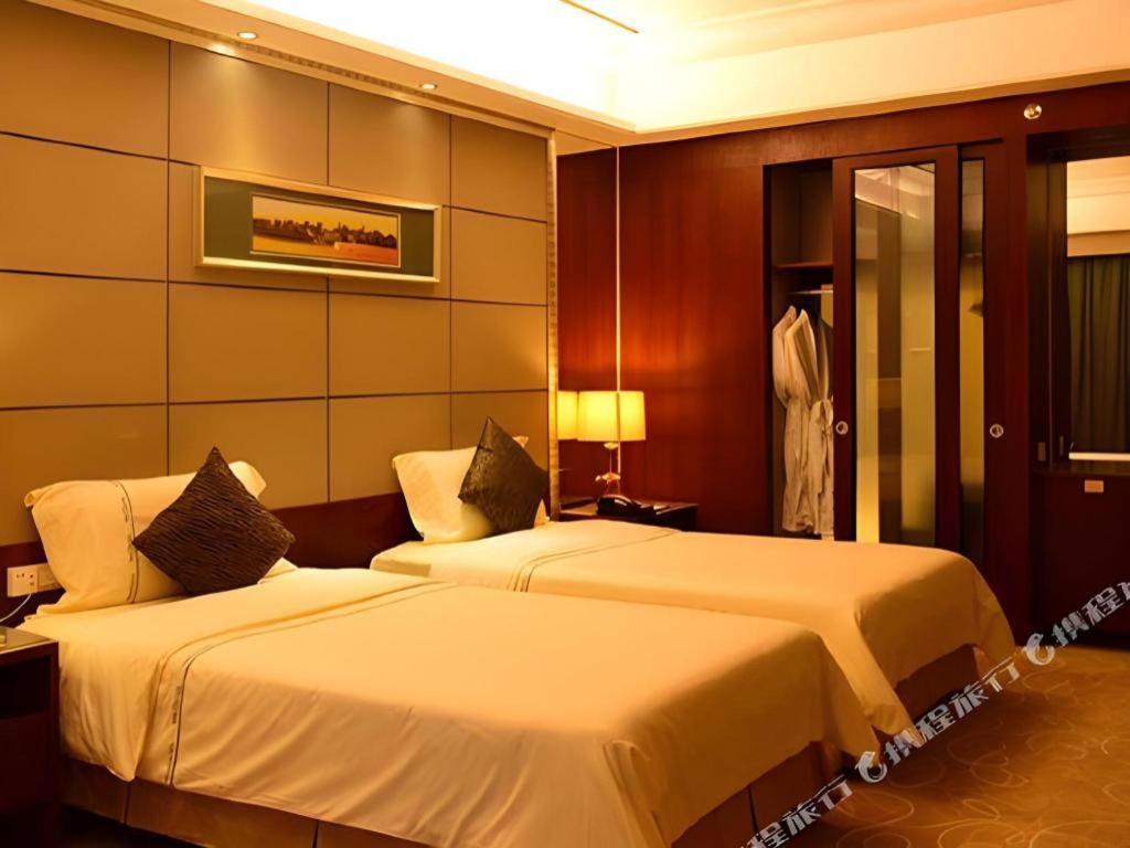 Wellton International Hotel Tungkuan Kültér fotó